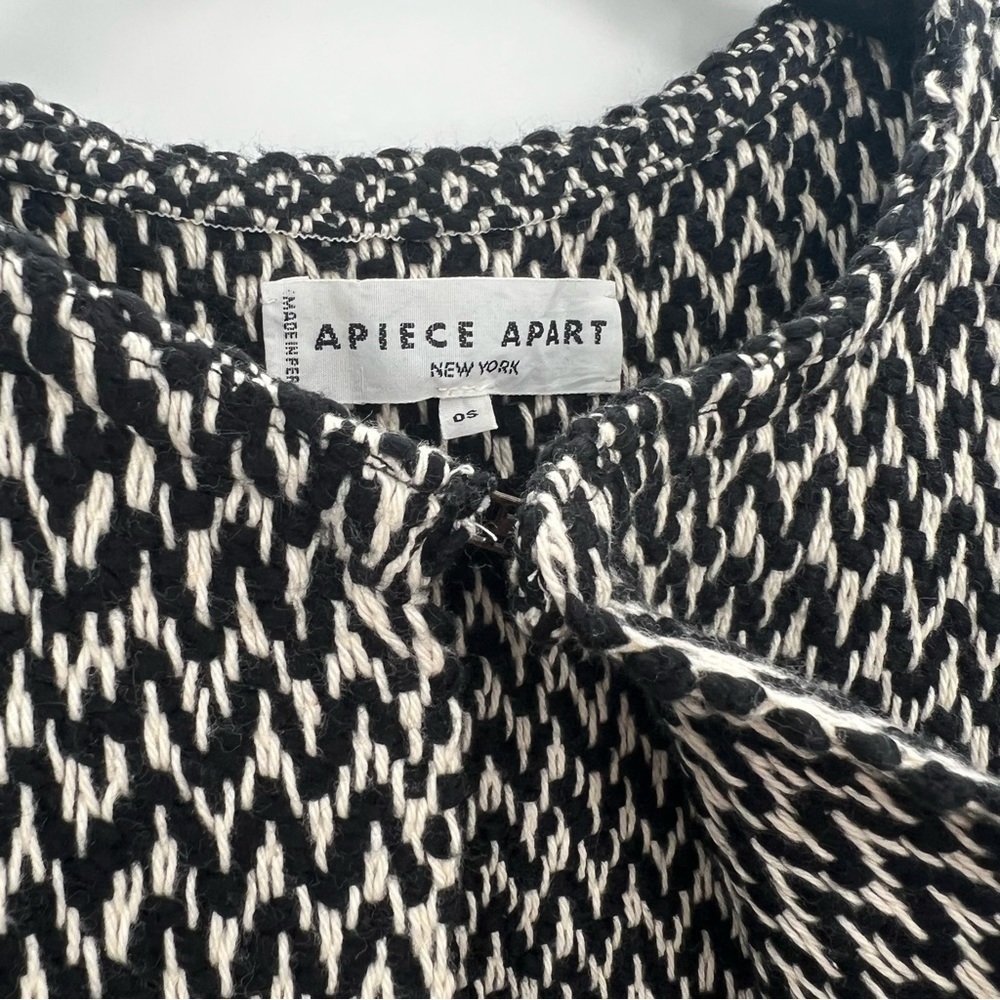 NWT Apiece Apart Cotton Tassel Shrugs Poncho Cardigan Embroidered Fringe Boho - Picture 6 of 10